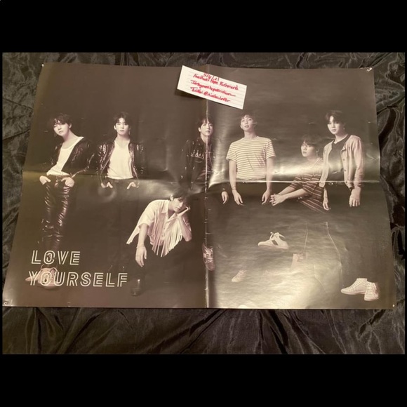 K-Pop Posters - Picture 1 of 3